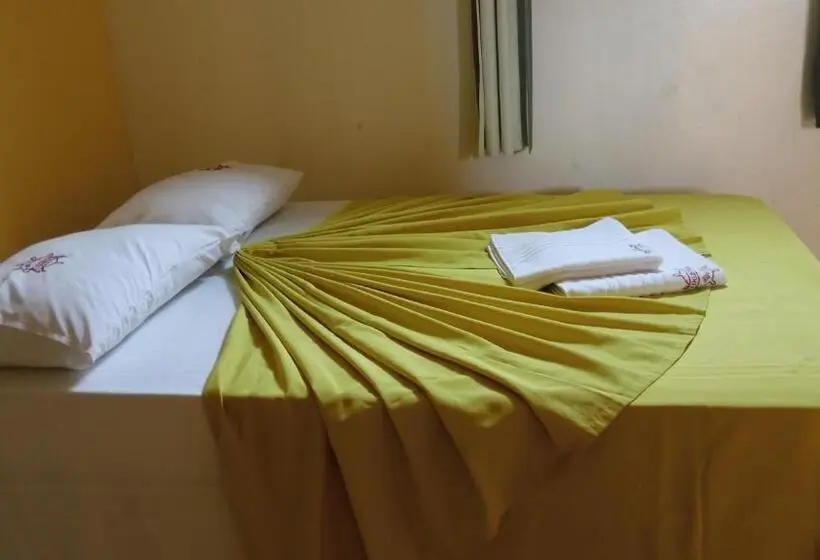 スタンダード４人部屋, Pousada Canedo