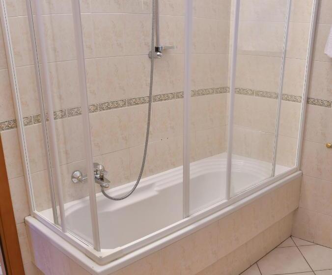 Standard room with outdoor bath, B&b Mitzixeddas