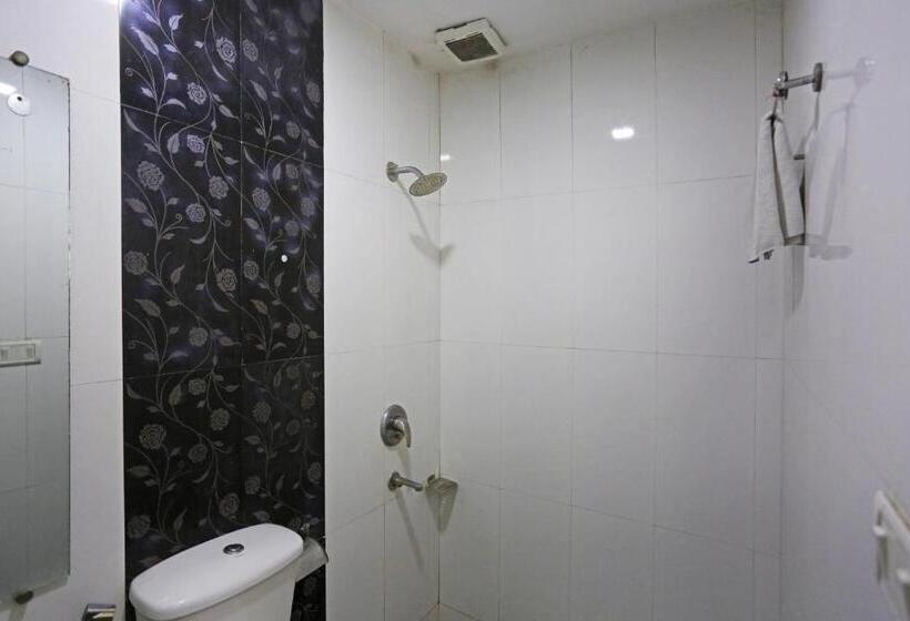 高级家庭房间, Sterling Inn, New Delhi