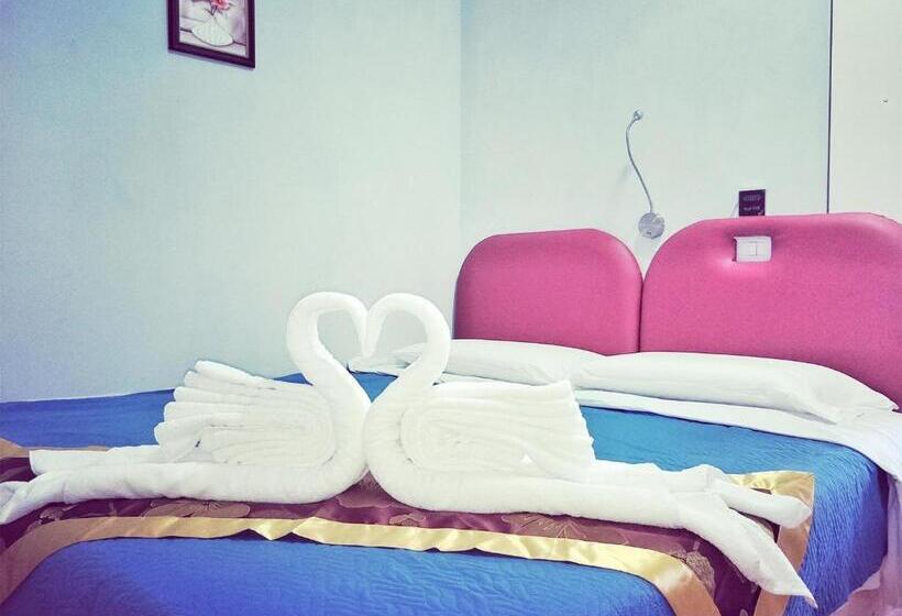 标准间, Ciclamino Siracusa