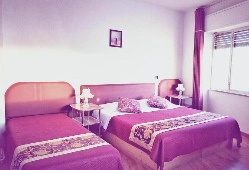 Четырехместный Номер Deluxe, Ciclamino Siracusa