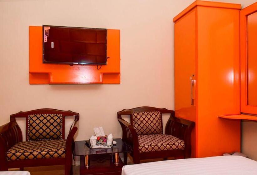 اتاق خانوادگی, Clifton Rezidor