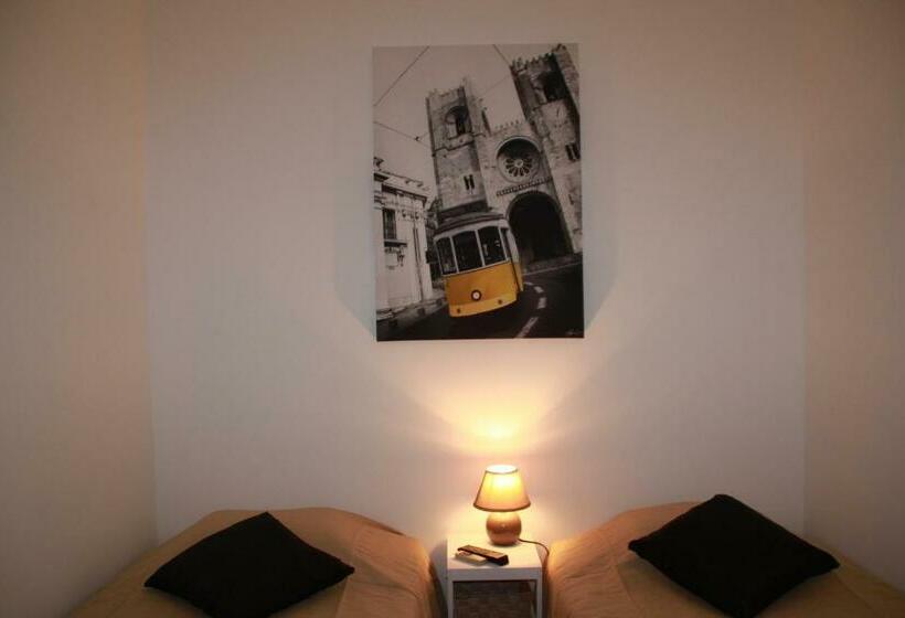 اتاق استاندارد, Guest House Guerra Junqueiro Ii