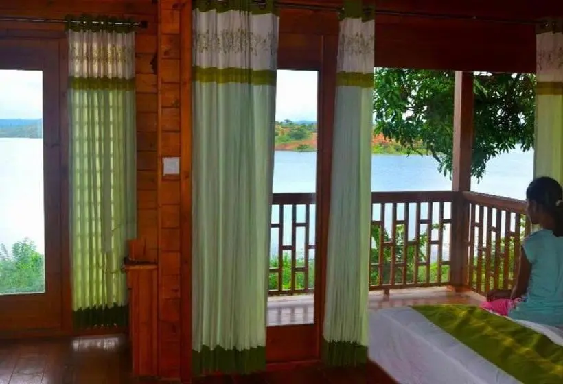 スタンダードトリプルルーム, Room In Guest Room   Lakerose Wayanad Resort   Water Front Grandeur