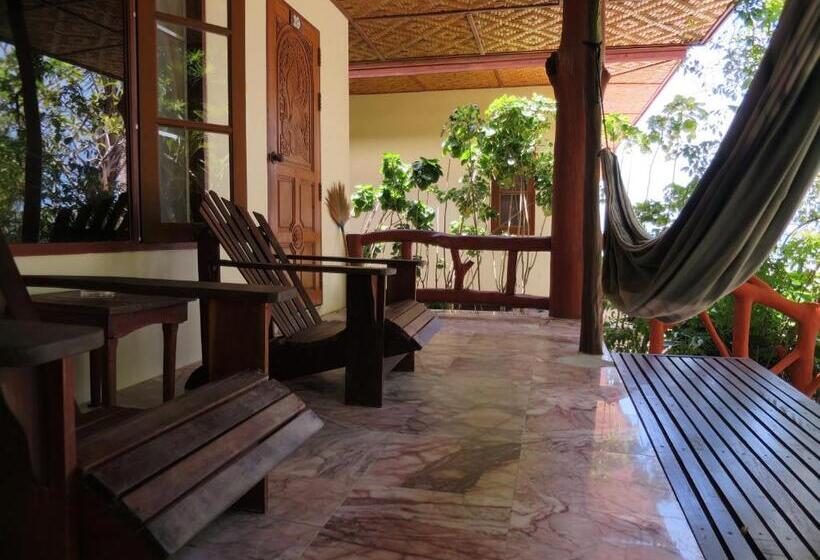 스탠다드 방갈로, Seaflower Bungalows