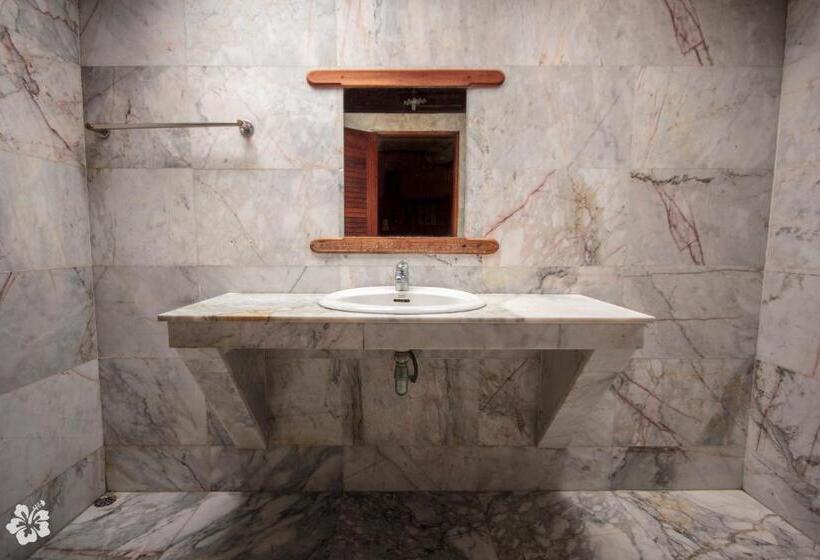 בונגלו סטנדרט עם נוף לגינה, Seaflower Bungalows