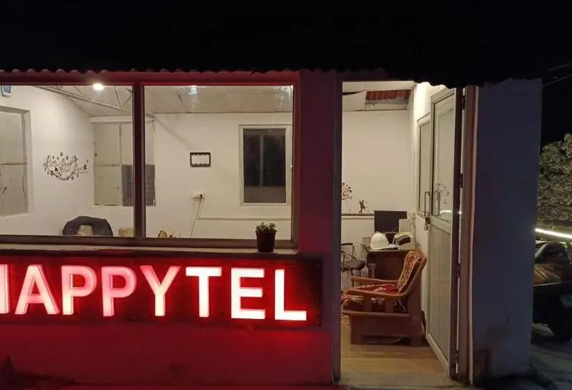 デラックスルーム, The Happytel