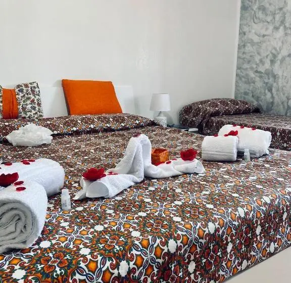 اتاق استاندارد سه نفره, B&b Marrelli Crotone