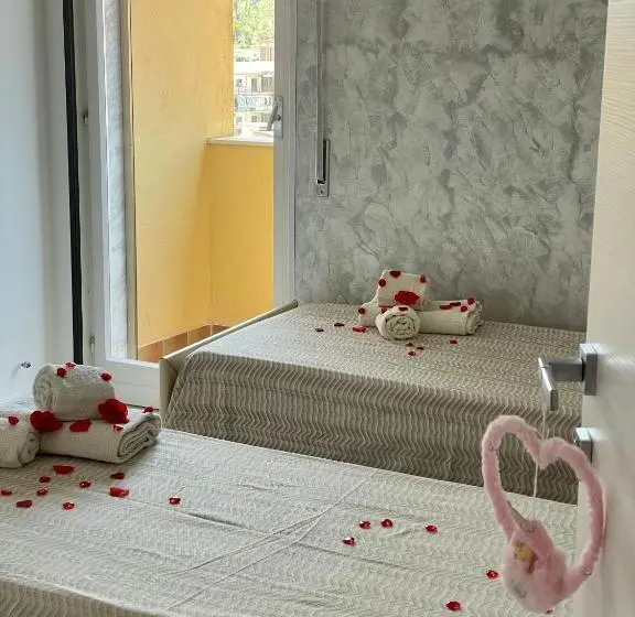 اتاق استاندارد با بالکن, B&b Marrelli Crotone