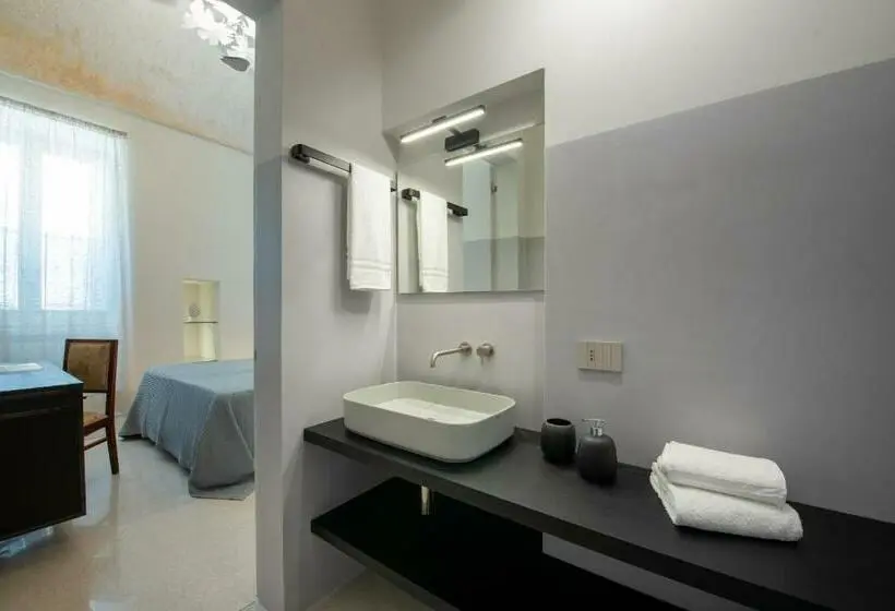 スタンダードルーム, Dimora Del Vescovo Guest House