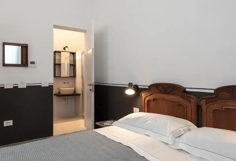 スーペリアールーム, Dimora Del Vescovo Guest House
