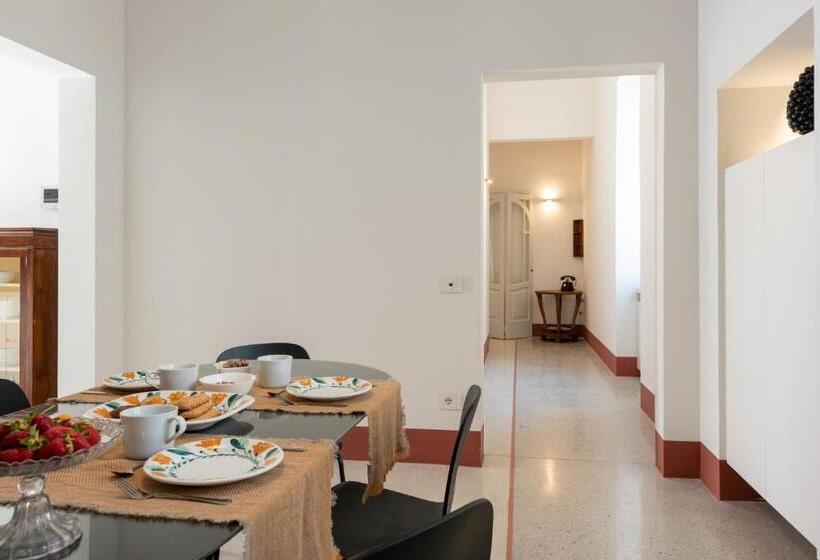 高级大房间, Dimora Del Vescovo Guest House
