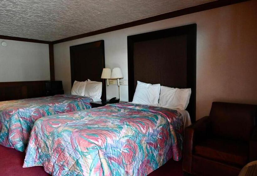 带2个双人床的标准工作室, Rittiman Inn And Suites