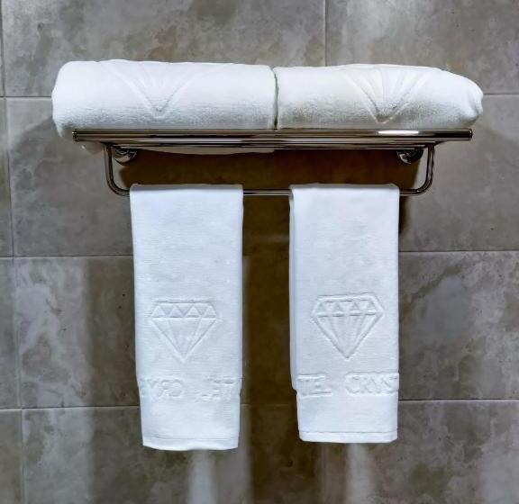 آپارتمان 2 خوابه, Crystal Residence