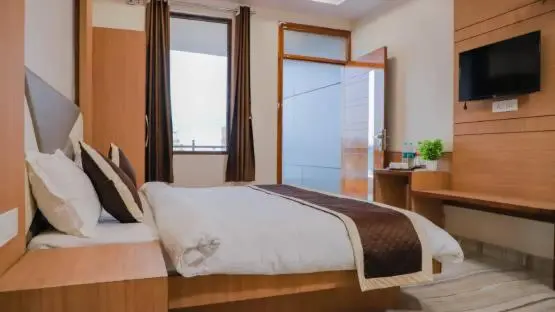 Chambre Deluxe avec Balcon, Komal Inn
