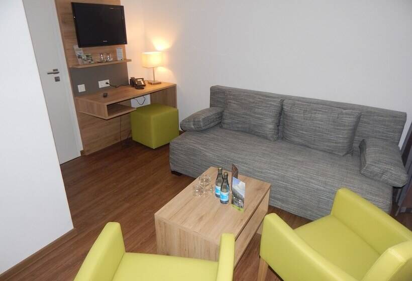 جناح جونيور, & Gasthof Hubertushöhe   Ihr Hotel Für Urlaub Mit Hund