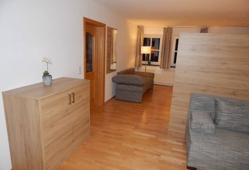 جناح جونيور, & Gasthof Hubertushöhe   Ihr Hotel Für Urlaub Mit Hund