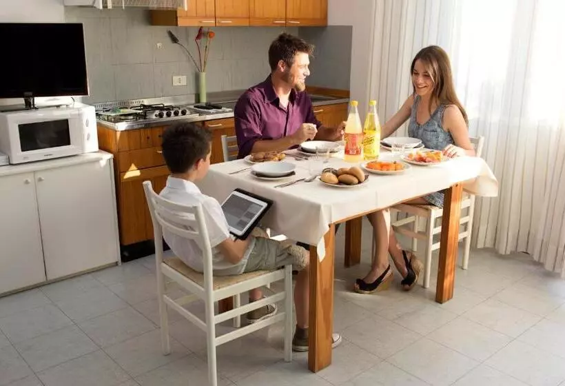 استودیوی استاندارد, Aparthotel Carinzia