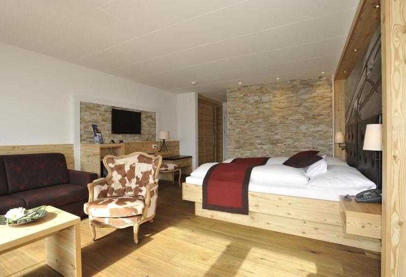 سوییت جونیور, Blatter S Arosa Hotel & Bella Vista Spa