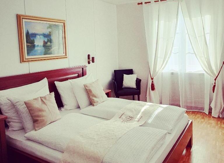 スタンダードルーム, Esos Hotel Quelle