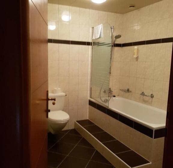 ファミリールーム, Esos Hotel Quelle