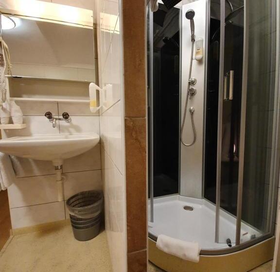 エコノミールーム, Esos Hotel Quelle