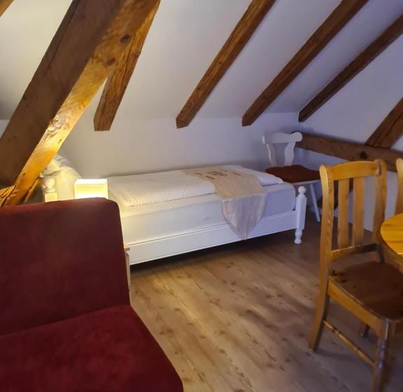 آپارتمان 1 خوابه با بالکن, Esos Hotel Quelle