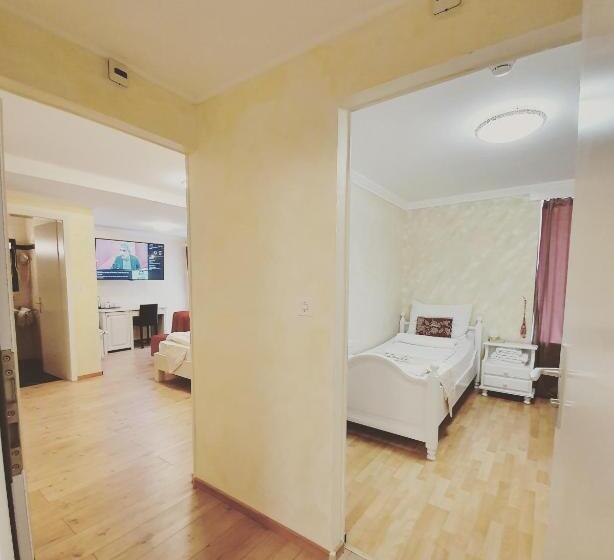 ファミリールーム, Esos Hotel Quelle