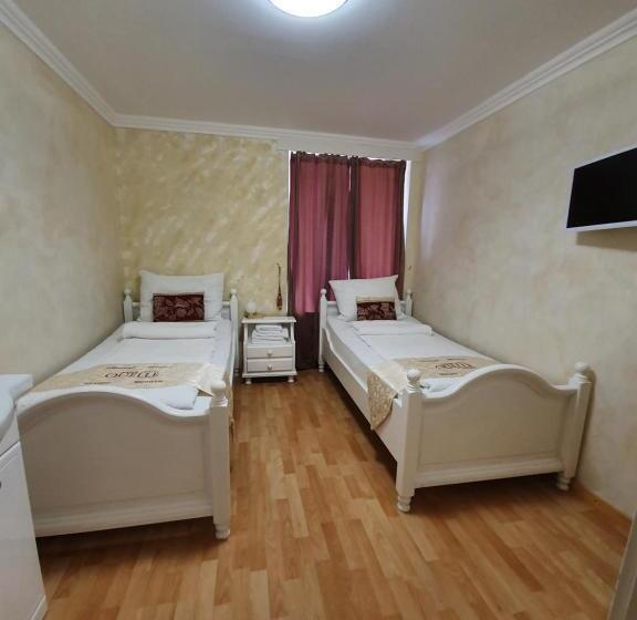 ファミリールーム, Esos Hotel Quelle