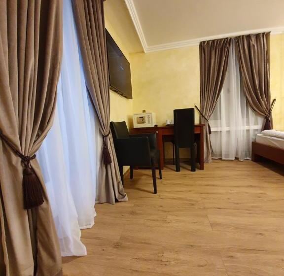 スタンダードトリプルルーム, Esos Hotel Quelle