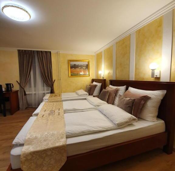 スタンダードトリプルルーム, Esos Hotel Quelle