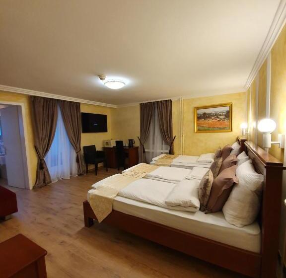 スタンダードトリプルルーム, Esos Hotel Quelle