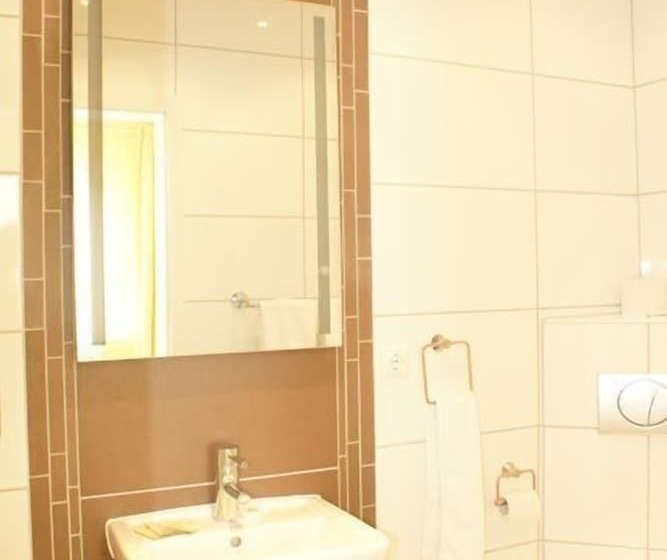 اتاق استاندارد یک نفره, Akazienhof