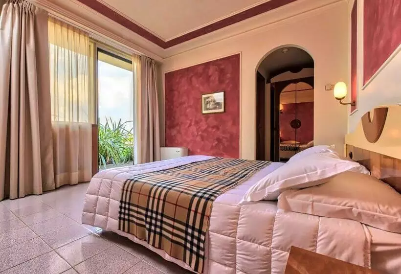 スタンダードルーム, Albergo Papillon