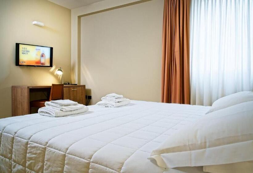 חדר סטנדרט, Albergo Papillon