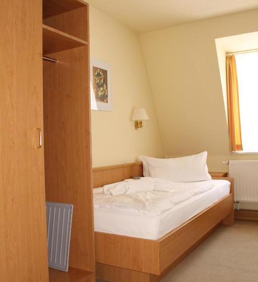 スタンダードシングルルーム, Am Berg Oybin Garni