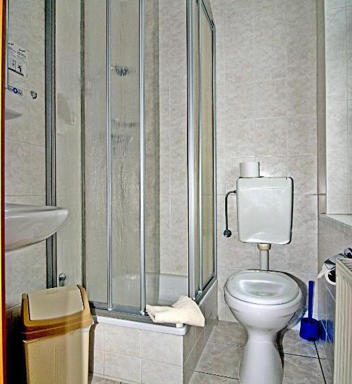 コンフォートルーム, Am Berg Oybin Garni