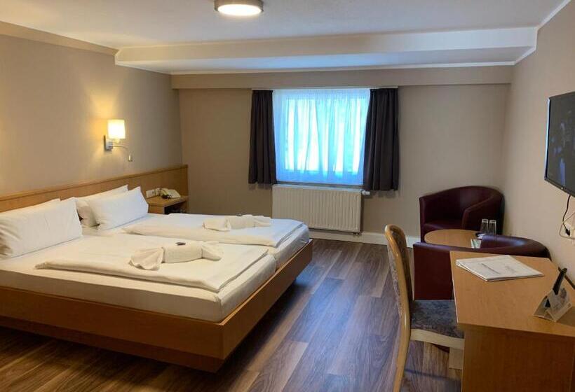 コンフォートルーム, Am Berg Oybin Garni