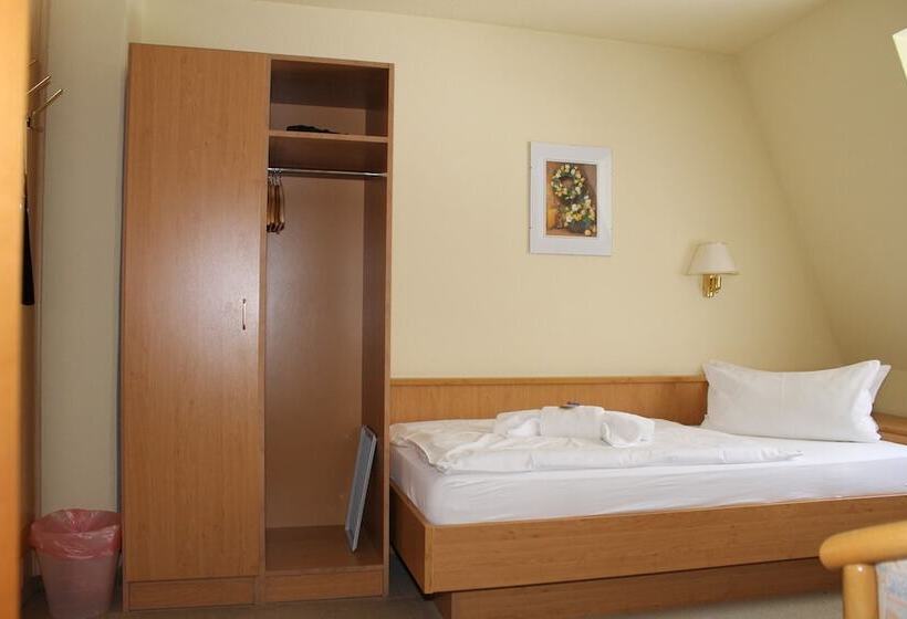 スタンダードシングルルーム, Am Berg Oybin Garni