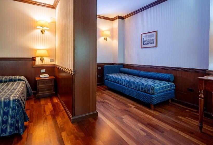 חדר סופריור לארבעה, Corona & Spa