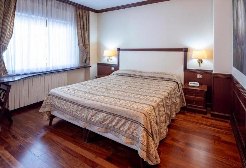 חדר סטנדרט, Corona & Spa