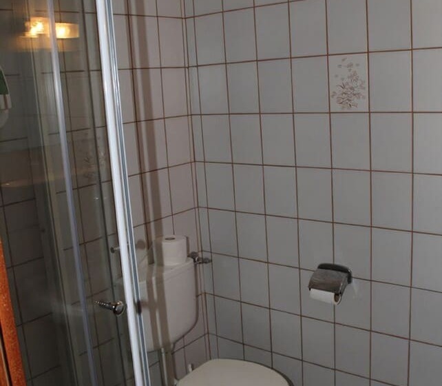 スタンダードシングルルーム, Einfelder Hof