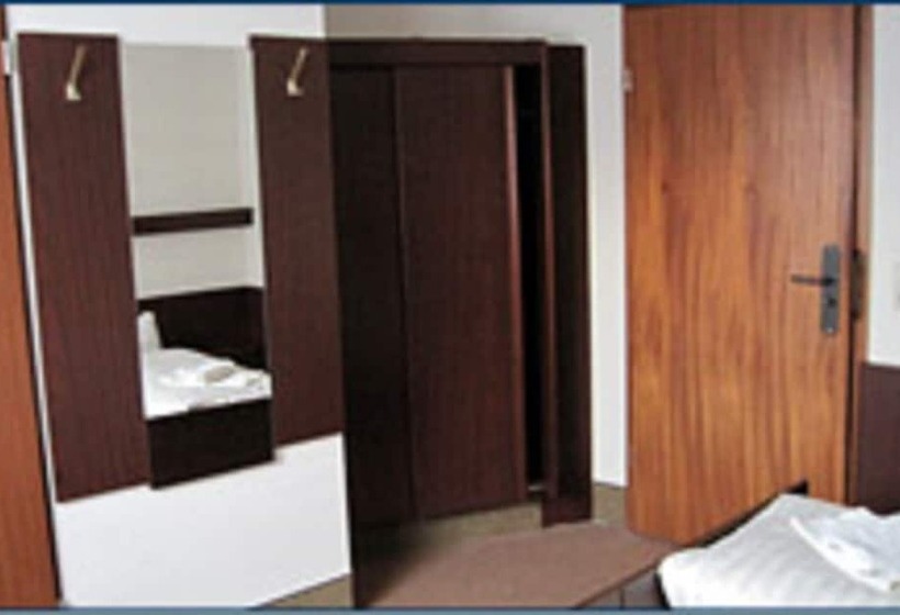 スタンダードシングルルーム, Einfelder Hof