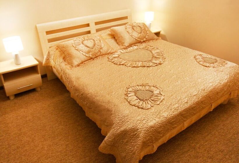 Standart Oda, Ekaterina