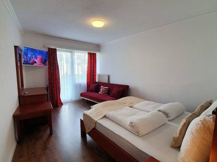 ファミリールーム, Esos Hotel Quelle