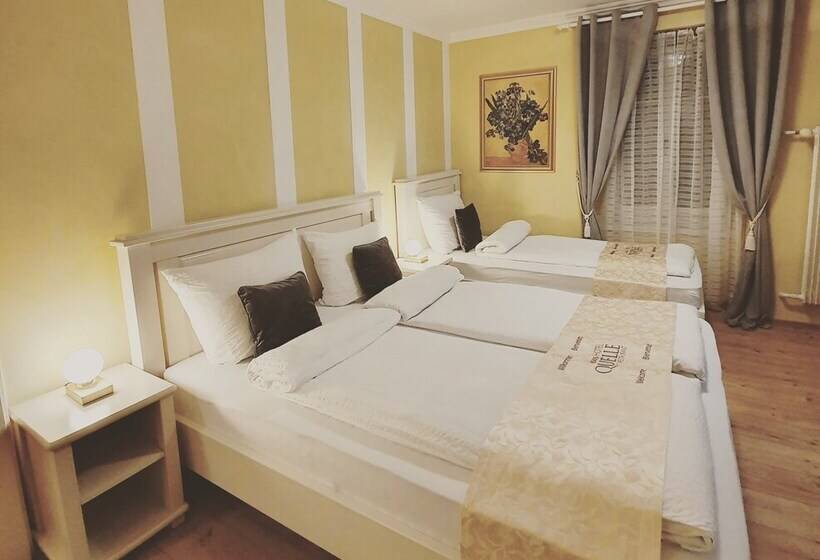 スタンダードトリプルルーム, Esos Hotel Quelle