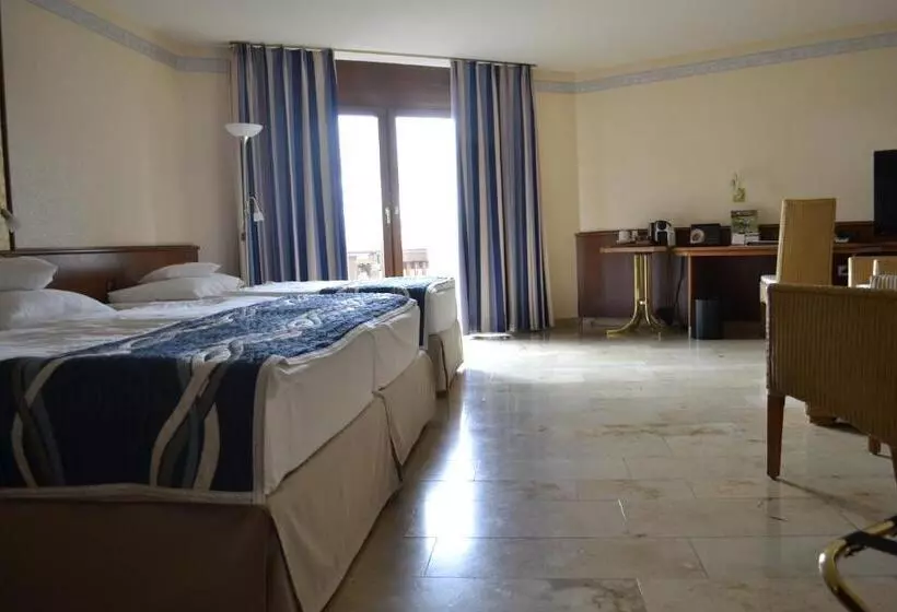 Standard Kolmen Hengen Huone, Flair Park Hotel Ilshofen