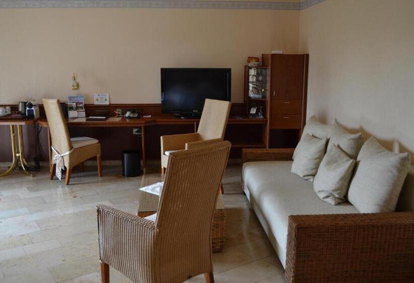Номер Стандарт Трехместный, Flair Park Hotel Ilshofen
