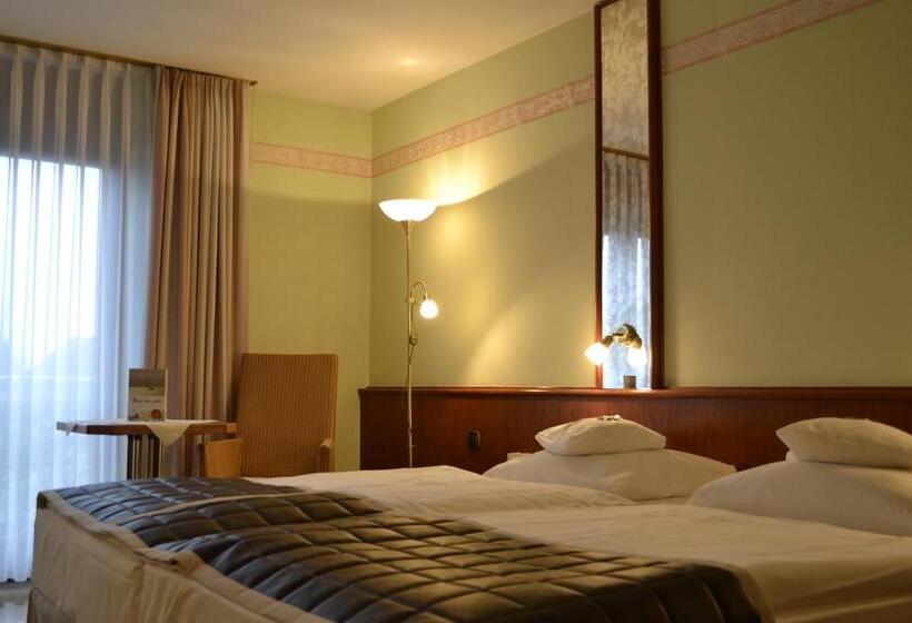Номер Комфорт, Flair Park Hotel Ilshofen