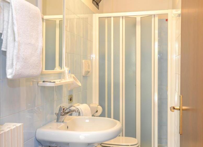 غرفة قياسية مزوَّدة بشُرفة, Garni Onda